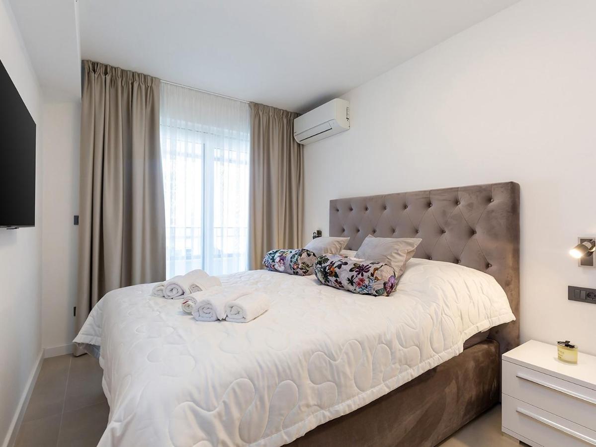 Residence Nar Poreč Kültér fotó