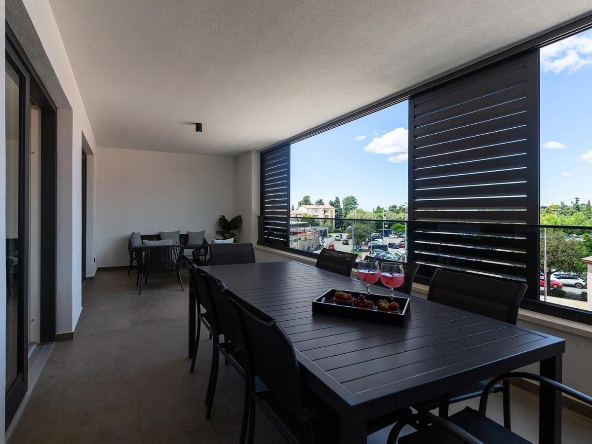 Residence Nar Poreč Kültér fotó