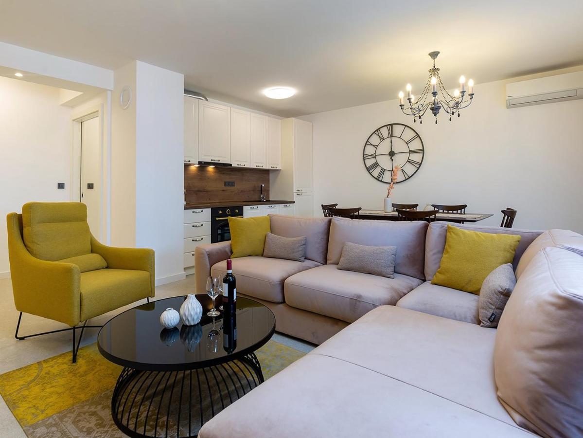 Residence Nar Poreč Kültér fotó