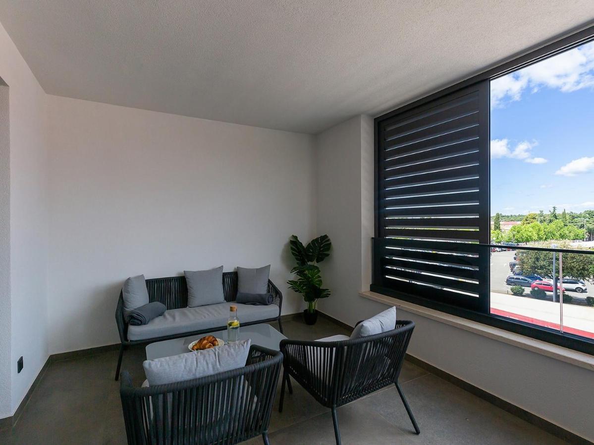 Residence Nar Poreč Kültér fotó